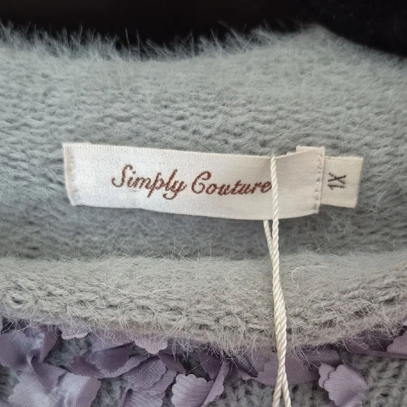 Simply Couture Gray Sweater with SILVER Floral Design - Picture 4 of 10